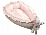 kokon-niemowlecy-z-falbanka-rozowy.jpg